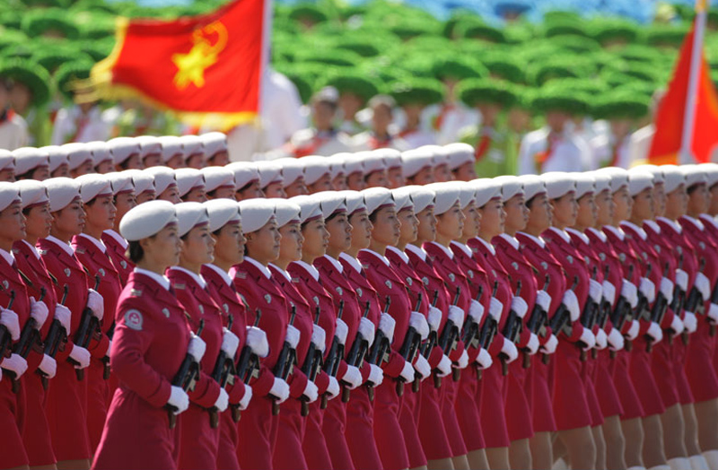 2009年新中国成立60周年国庆大典英姿飒爽的中国女兵 